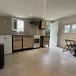 Villa Deux Mini Distancees 10 Metres Pour 6 Personnes